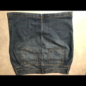 Torrid mini skirt size 14